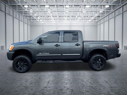 Used 2012 Nissan Titan PRO-4X image 4