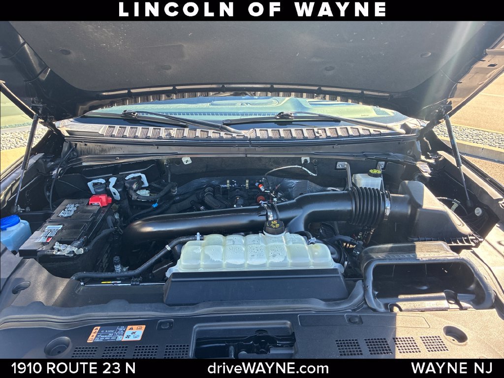 Certified 2024 Lincoln Navigator Reserve AWD/4WD image 31