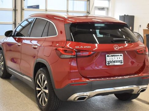 Used 2021 Mercedes-Benz GLA 250 4MATIC image 10