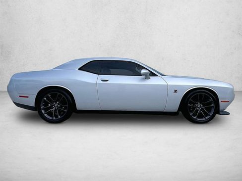 Used 2020 Dodge Challenger R/T Scat Pack RWD image 5