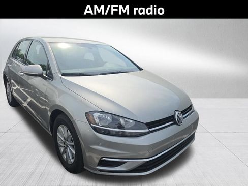 Used 2018 Volkswagen Golf S FWD image 4