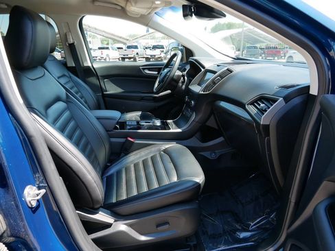 Used 2020 Ford Edge SEL w/ Convenience Package AWD/4WD image 8