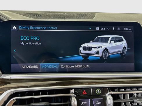 Used 2021 BMW X7 xDrive40i AWD/4WD image 44