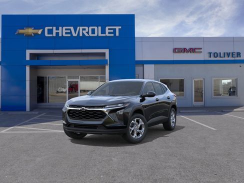New 2026 Chevrolet Trax LS w/ LS Convenience Package image 35