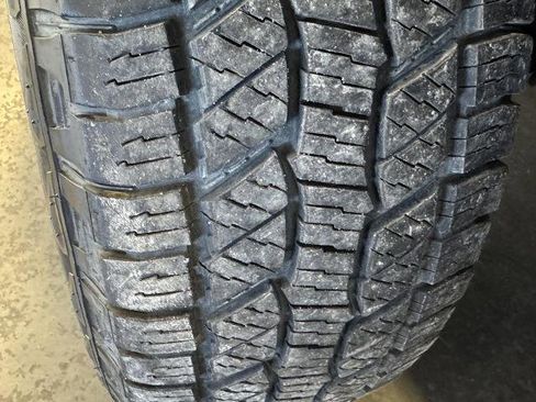 Used 2021 Nissan Armada SV image 11