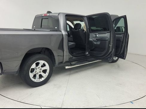 Used 2019 RAM 1500 Big Horn RWD image 12