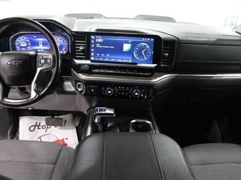 Used 2023 Chevrolet Silverado 1500 LT Trail Boss w/ Protection Package AWD/4WD image 30