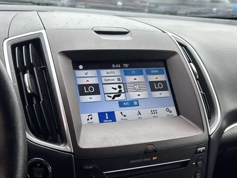 Used 2016 Ford Edge Sport w/ Technology Package AWD/4WD image 22