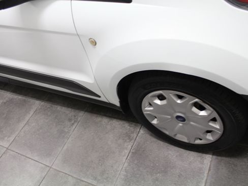 Used 2016 Ford Transit Connect XL image 31