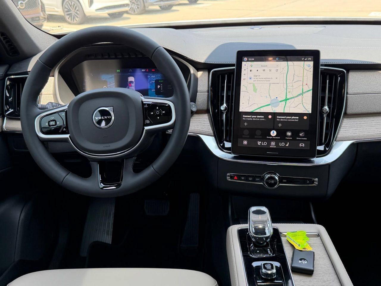 New 2026 Volvo XC40 B5 Plus w/ Climate Package AWD/4WD image 13