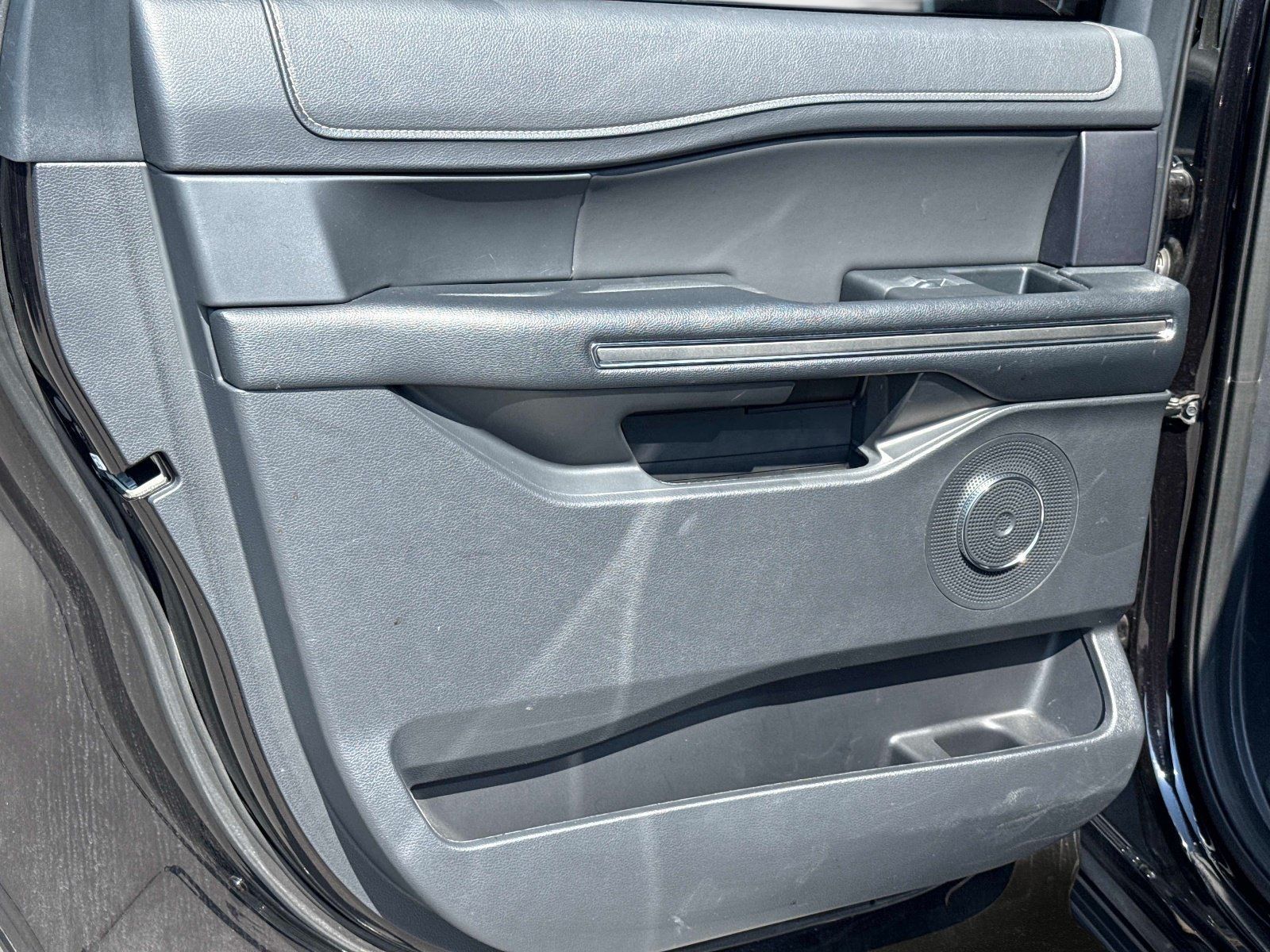 Used 2024 Ford Expedition Max XLT AWD/4WD image 15