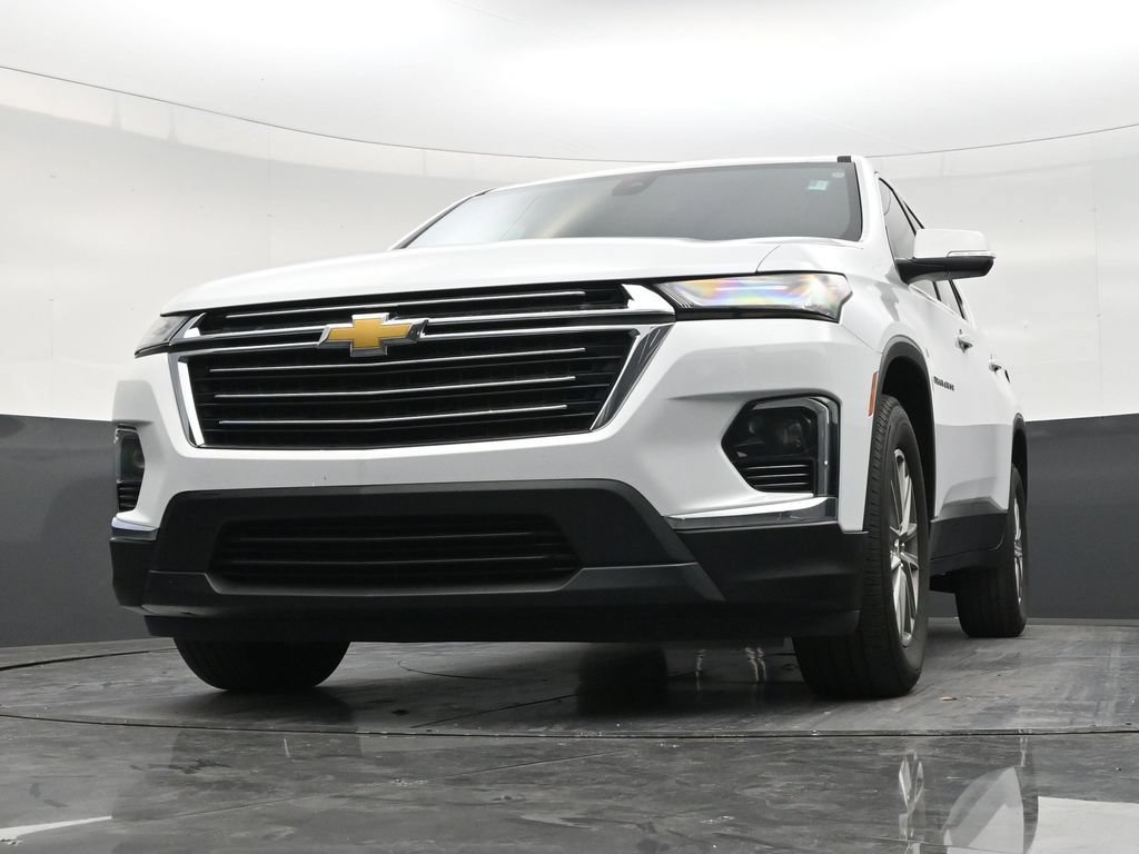 Used 2023 Chevrolet Traverse LT FWD image 27