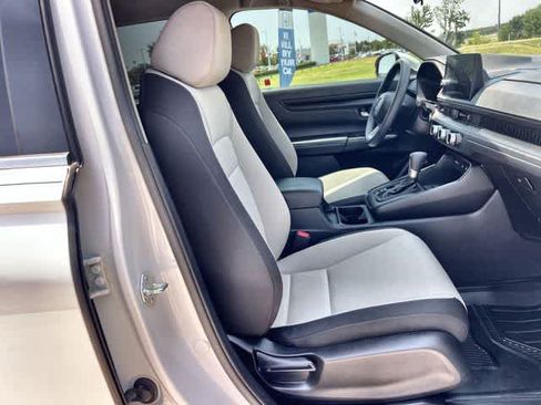 Used 2026 Honda CR-V LX image 12