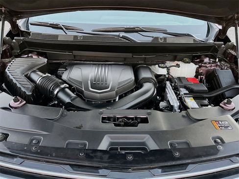 Used 2025 Chevrolet Traverse High Country image 33