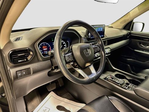 Used 2023 Honda Pilot EX-L image 9