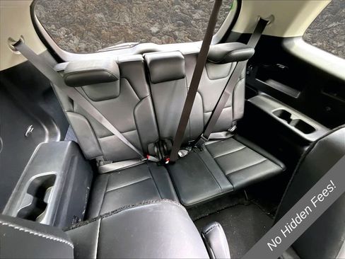 Used 2020 Kia Telluride S AWD/4WD image 23