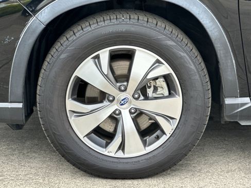 Used 2019 Subaru Ascent Premium w/ Popular Package #3 image 23