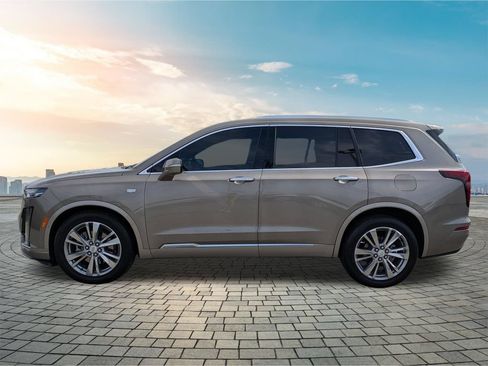 Used 2023 Cadillac XT6 Premium Luxury FWD image 8
