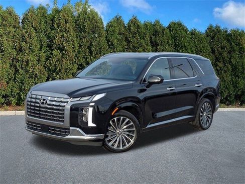 Used 2023 Hyundai Palisade Calligraphy image 1