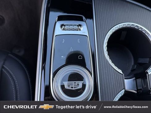 Used 2024 Cadillac Lyriq Luxury RWD image 20