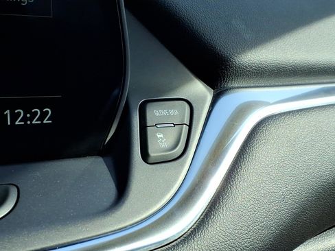 Used 2023 Chevrolet Blazer LT image 24