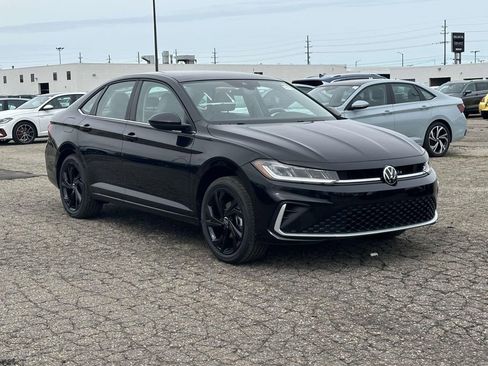 New 2026 Volkswagen Jetta SE FWD image 5