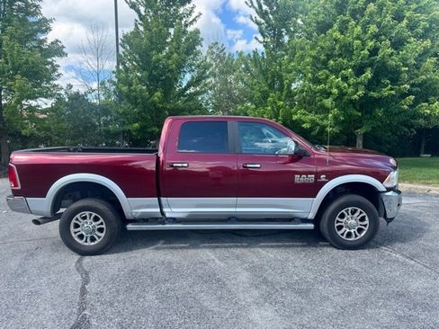 Used 2018 RAM 2500 Laramie AWD/4WD image 3
