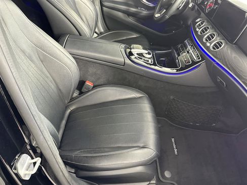 Used 2017 Mercedes-Benz E 300 image 16