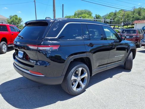 New 2026 Jeep Grand Cherokee Limited AWD/4WD image 4