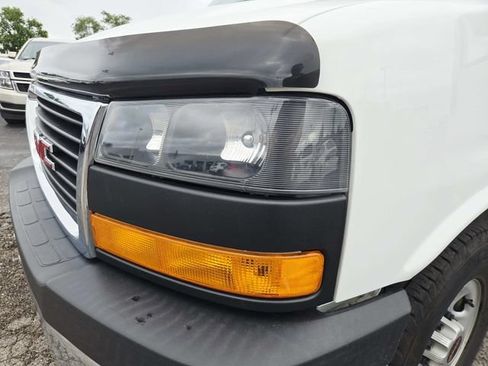 Used 2014 GMC Savana 2500 RWD image 6