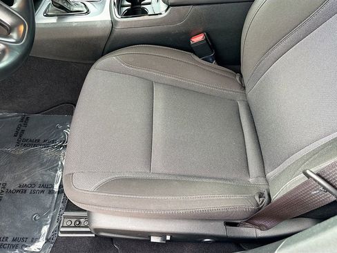 Used 2019 Dodge Charger SXT w/ Blacktop Package RWD image 18