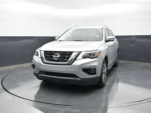 Used 2020 Nissan Pathfinder SL AWD/4WD image 4