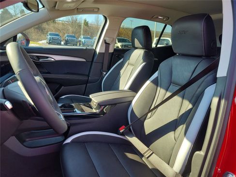New 2026 Buick Envision Sport Touring image 17