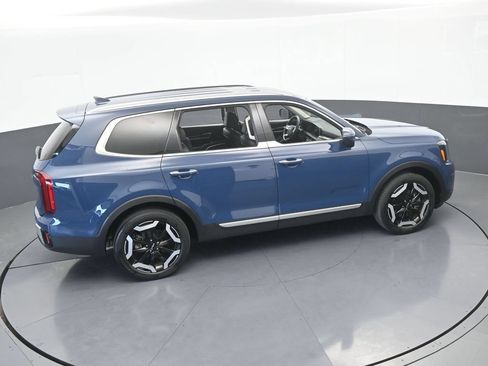 Used 2024 Kia Telluride S FWD image 58