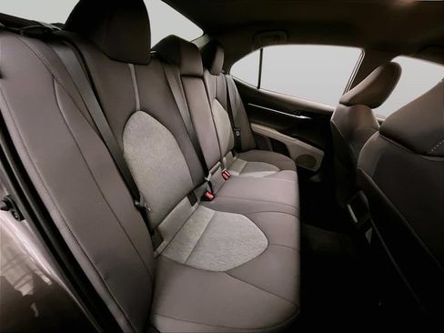 Used 2021 Toyota Camry LE FWD image 26