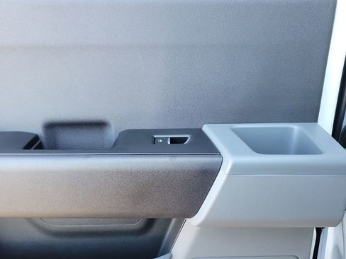 New 2026 Ford F550 4x4 Crew Cab image 13