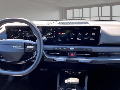 Used 2025 Kia K4 EX FWD image 7