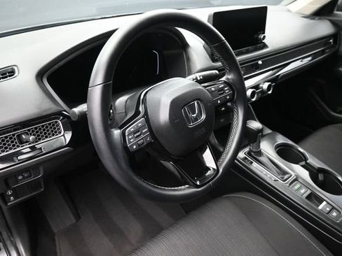 Used 2024 Honda Civic EX image 19