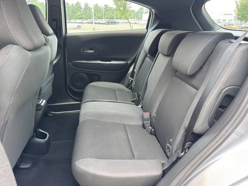 Certified 2020 Honda HR-V Sport image 32