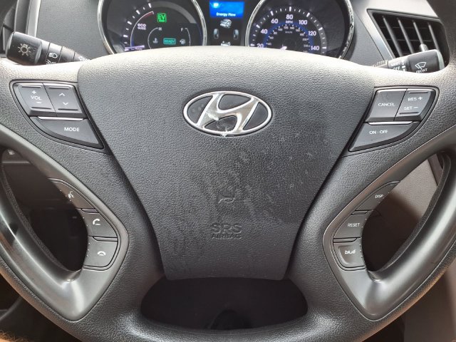 Used 2015 Hyundai Sonata Hybrid FWD image 13