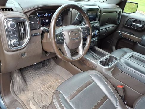 Used 2019 GMC Sierra 1500 Denali w/ Denali Ultimate Package AWD/4WD image 11