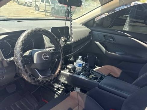 Used 2026 Nissan Rogue S AWD/4WD image 3