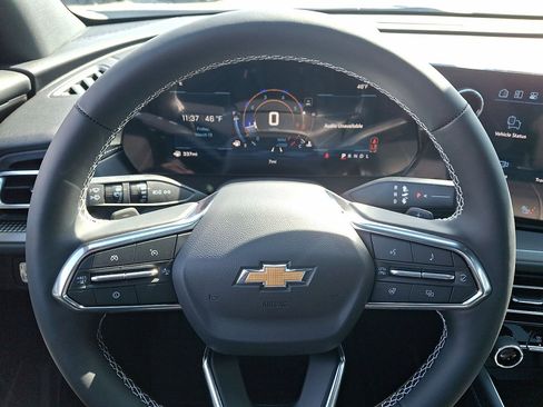 New 2026 Chevrolet Traverse LT w/ Sun and Wheel Package image 17