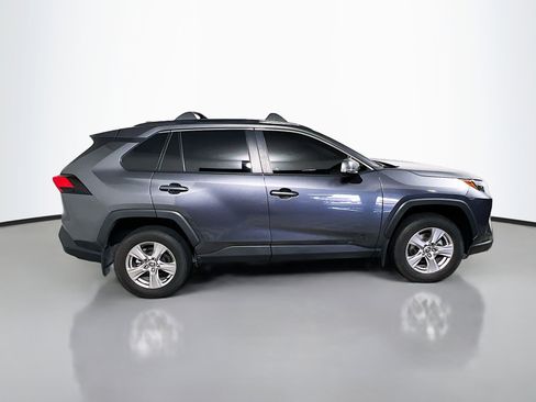 Used 2025 Toyota RAV4 XLE w/ Convenience Package FWD image 3