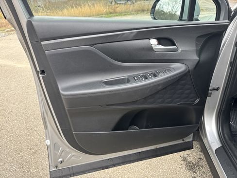 Used 2023 Hyundai Santa Fe SEL w/ Cargo Package image 10