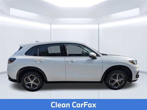 Used 2024 Honda HR-V EX-L image 8