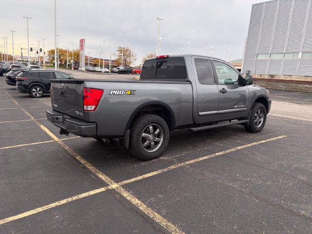 Used 2015 Nissan Titan PRO-4X AWD/4WD image 9