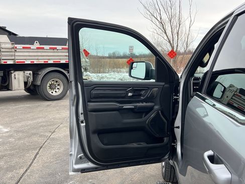 Used 2024 RAM 1500 Limited image 14