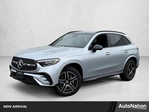 Used 2026 Mercedes-Benz GLC 300 4MATIC image 1