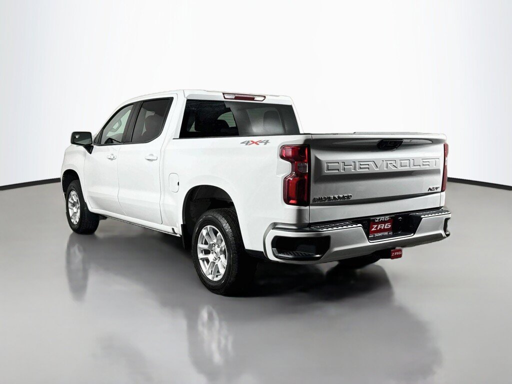 Used 2026 Chevrolet Silverado 1500 RST AWD/4WD image 3